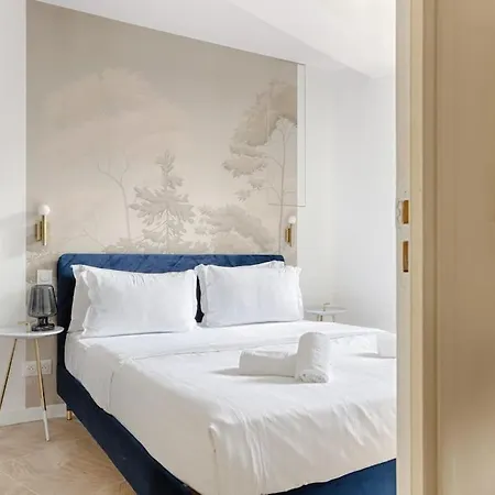 Mykeypers - Chic&cozy Flat 4p - République Appartamento