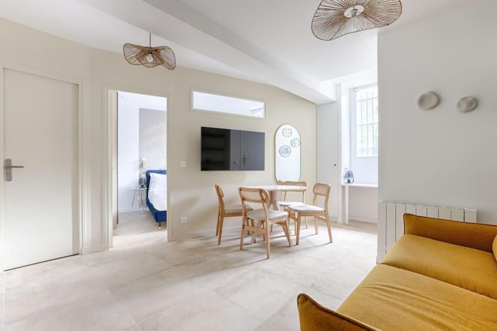 Mykeypers - Chic & Cozy Flat 4p - Republique Parigi